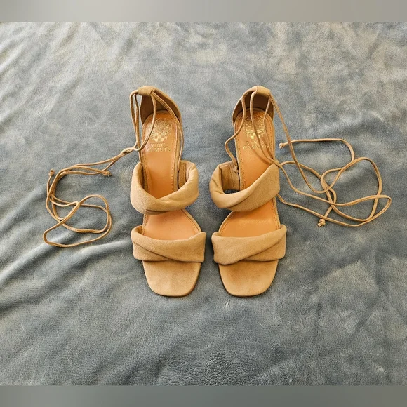 Vince Camuto Andrequa Sandal - Picture 1 of 13